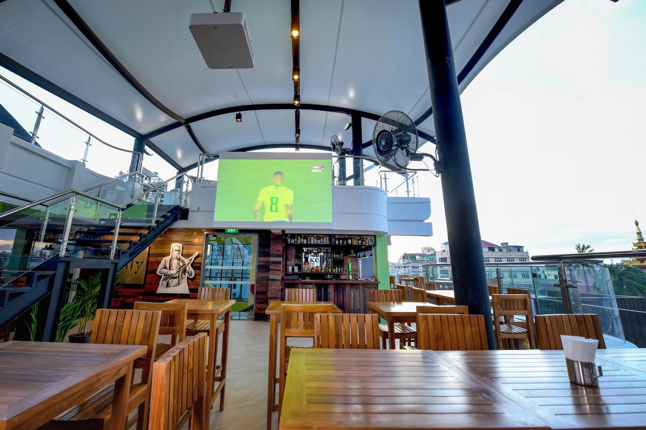 Ned Kelly Hotel & Irish Pub Mandalay Exterior foto